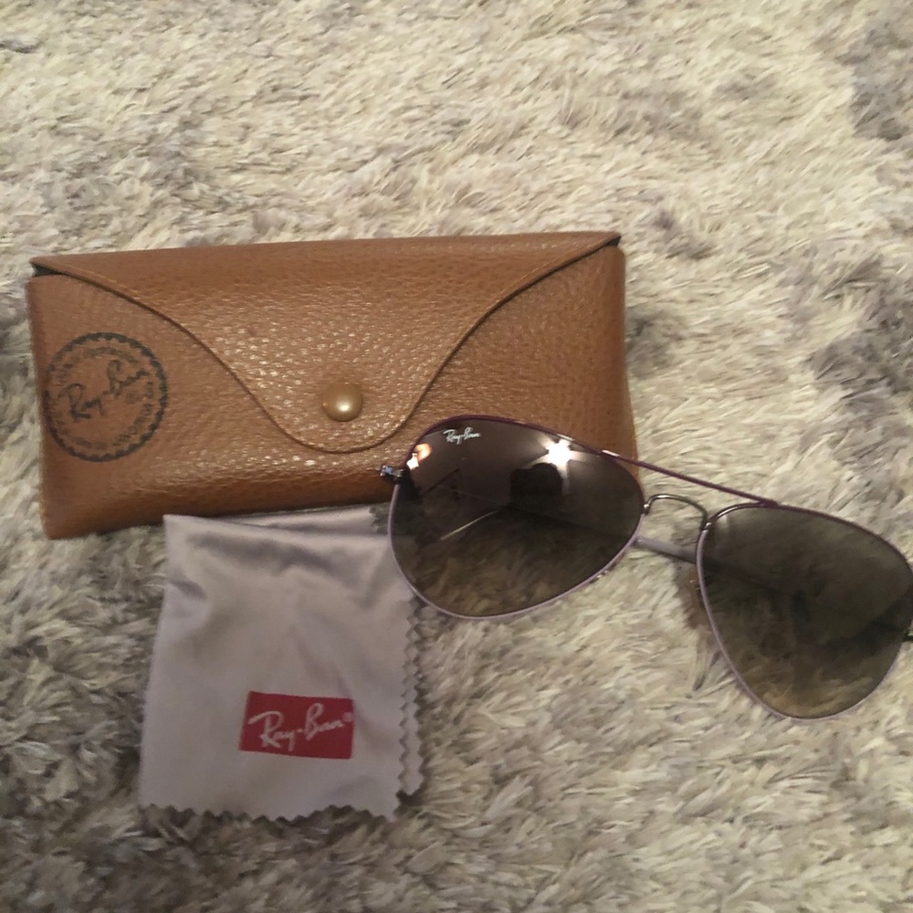 RayBans aviator sunglasses